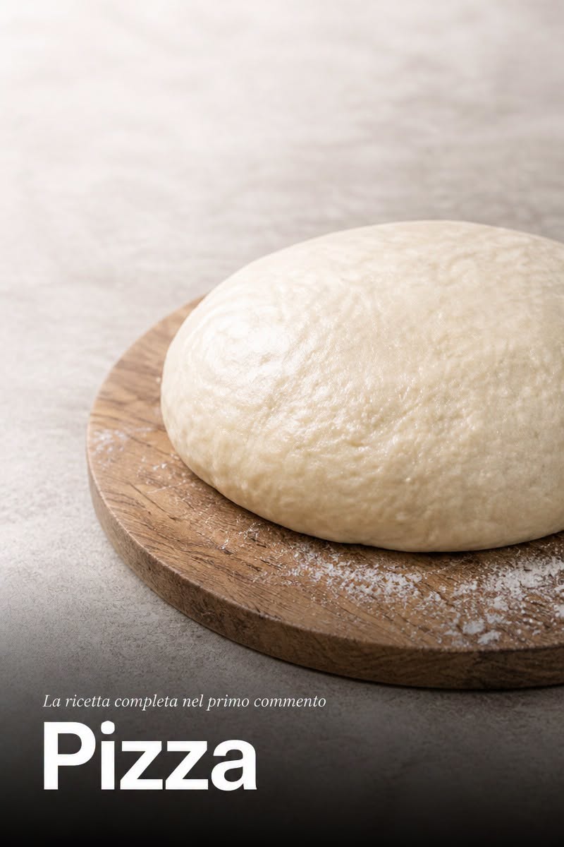 Pizza fatta in casa con base dorata e croccante